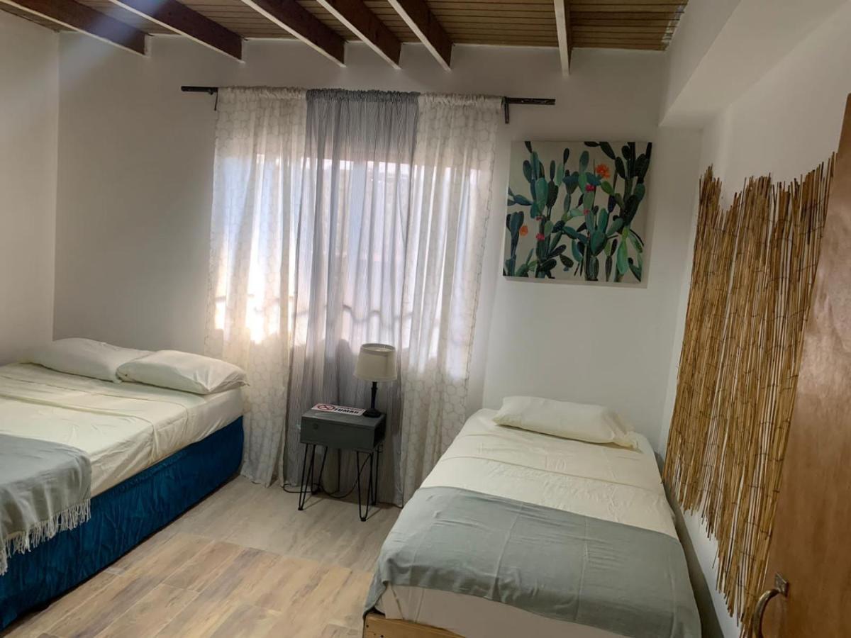 Joebi'S House Walking Distance To Rocky Cay Beach Ideal For Families Or Groups Buenavista (San Andres and Providencia Islands) Exterior foto